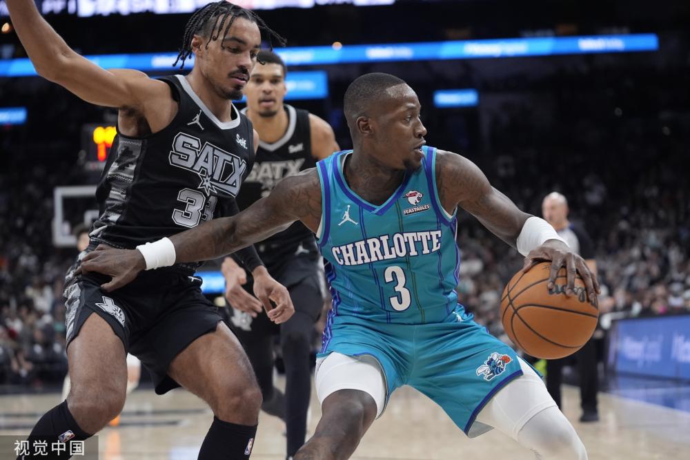 面对强敌时 面对强敌时