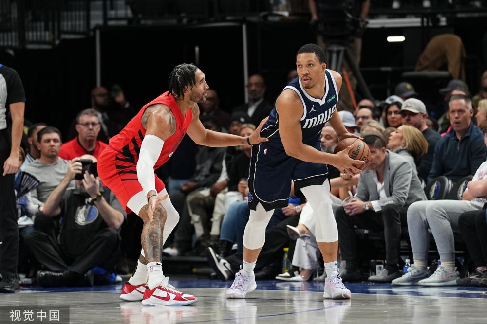 场引人瞩目 场引人瞩目